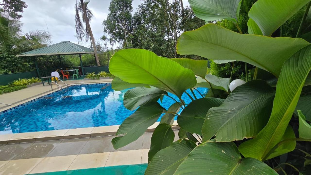 Green Aura Private Villas Szultán Bathery Kültér fotó