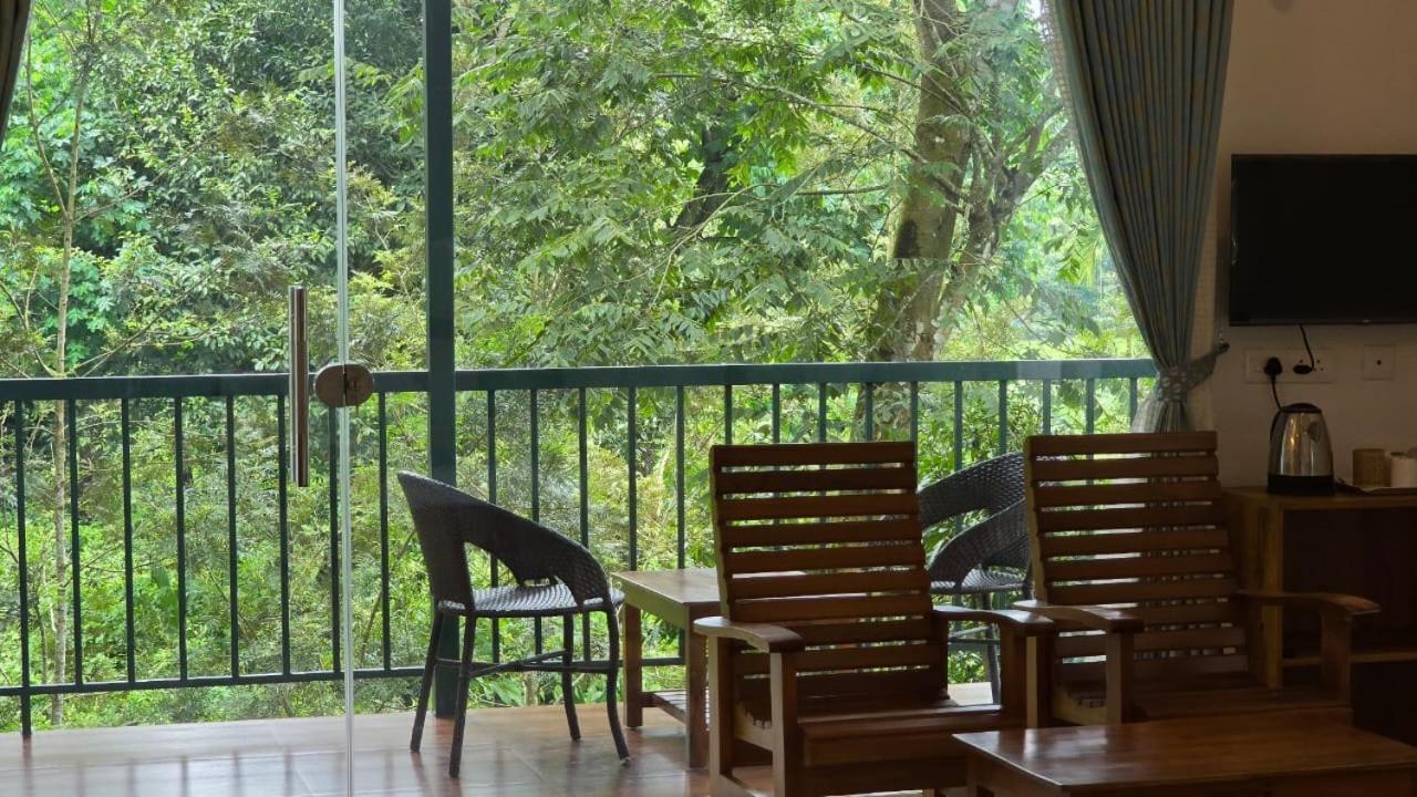 Green Aura Private Villas Szultán Bathery Kültér fotó